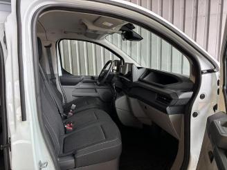 Ford Transit Custom Kombi 320 L1 FWD Trend 9-Sitzer picture 12