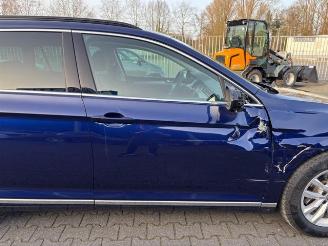 Volkswagen Passat Variant 2.0 TDI Comfortline DSG picture 15