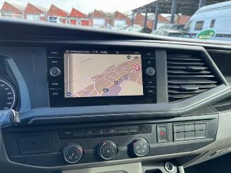 Volkswagen Transporter  picture 16
