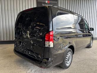 Mercedes Vito Kasten 114 CDI RWD Lang / Automatic picture 12
