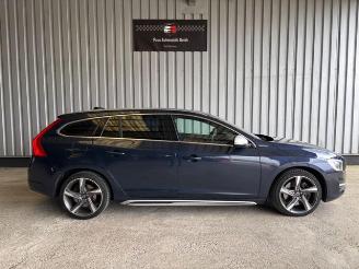 Volvo V-60 Kombi Summum AWD Hybrid picture 7