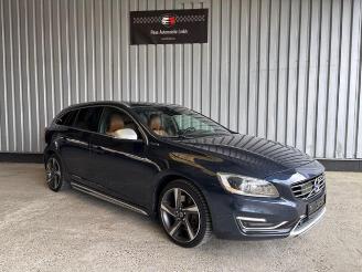 Volvo V-60 Kombi Summum AWD Hybrid picture 8