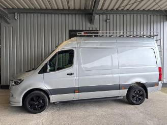 krockskadad bil bedrijf Mercedes Sprinter III Kasten 317 CDI Automatic / LED 2022/1