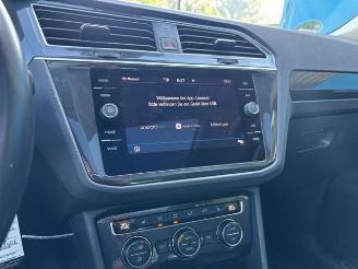 Volkswagen Tiguan Highline R-Line 4Motion DSG / Panorama picture 14