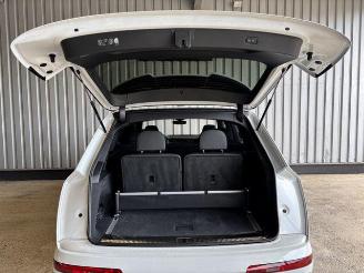Audi SQ7 4.0 TFSI Quattro Pano / Soft - Close / VOLLL picture 15