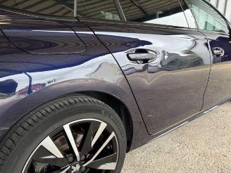 Peugeot 508 SW GT Autom / R-Kamera / LED picture 14