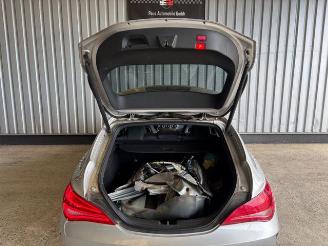Mercedes Cla-klasse 200 Shooting Brake AMG-Line Panorama picture 10
