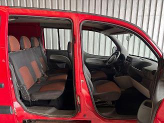 Fiat Doblo 1.3 JTD DPF SX Kombi 5-Sitzer picture 13
