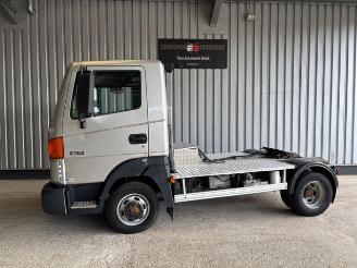 skadebil auto Nissan Atleon 56.15 2007/11