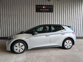 krockskadad bil auto Volkswagen ID.3 Pure Performance 110 kW Navigation / LED 2021/11