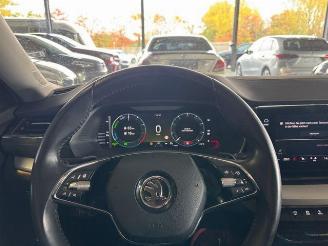 Skoda Octavia Combi First Edition iV Hybrid / LED picture 17