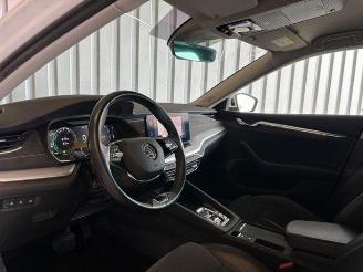 Skoda Octavia Combi First Edition iV Hybrid / LED picture 10