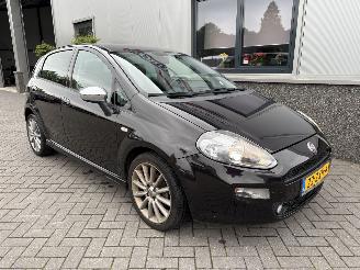 damaged passenger cars Fiat Punto Evo 0.9 TwinAir Sport 2013/2