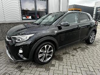 Kia Stonic 1.0 T-GDI ComfortPlusLine Navigator picture 3