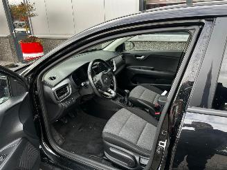 Kia Stonic 1.0 T-GDI ComfortPlusLine Navigator picture 8
