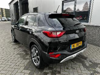 Kia Stonic 1.0 T-GDI ComfortPlusLine Navigator picture 2