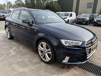 krockskadad bil auto Audi A3 1.0 TFSI Sport S-Line Edition SPORTBACK Automaat 2017/2