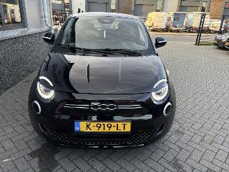 Fiat 500E Icon 42kWh picture 19