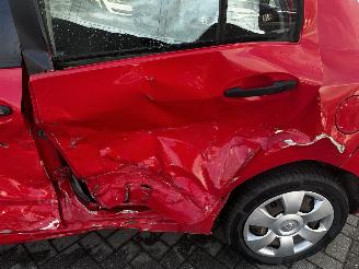 Toyota Yaris 1.0 VVTI Idols picture 11