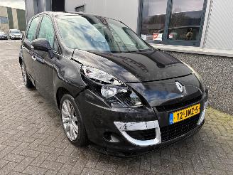 Renault Scenic 1.4 TCE Dynamique picture 9