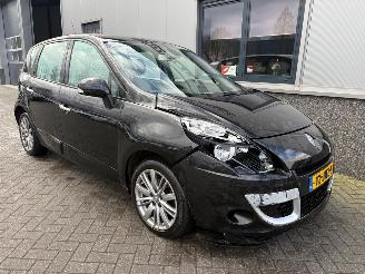 Coche accidentado Renault Scenic 1.4 TCE Dynamique 2009/7