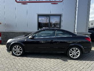 Opel Astra TWIN TOP 1.8 Temptation picture 18
