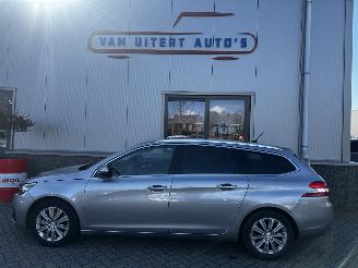 Peugeot 308 1.2 PureTech Blue Lease Premium picture 22