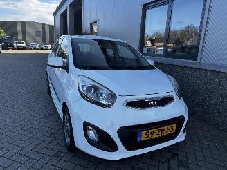 Kia Picanto 1.0 CVVT Design Edition picture 7
