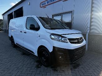 krockskadad bil bedrijf Opel Vivaro 2.0 CDTI L2H1 Edition 2021/9