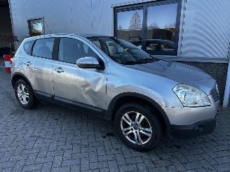 Nissan Qashqai 2.0 Tekna Premium picture 4