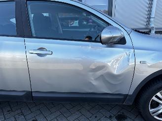 Nissan Qashqai 2.0 Tekna Premium picture 11