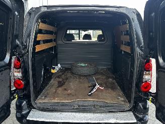 Citroën Berlingo 1.6 BleuHDI 100 Club Economy S&S picture 21