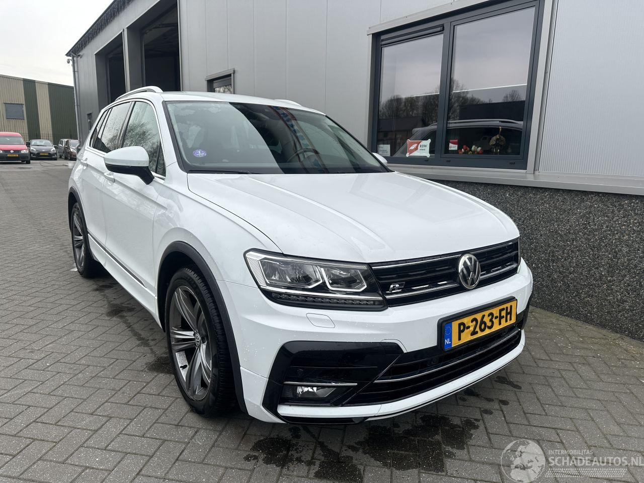 Volkswagen Tiguan 1.4 TSI Comfortline Business R