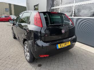Fiat Punto Evo 0.9 TwinAir Sempre picture 11