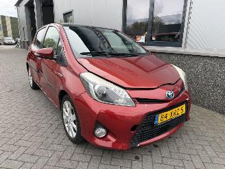 Auto incidentate Toyota Yaris 1.5 Full Hybrid Dynamic 2012/7