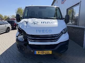 Iveco Daily 35S16V 2.3 352L L2 picture 3