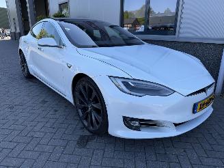  Tesla Model S 75D Base 2018/12