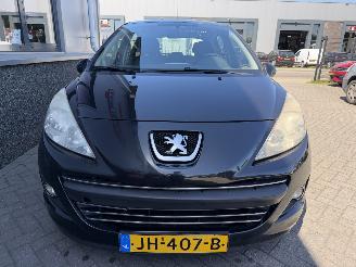 Peugeot 207 1.4 VTi Access picture 20