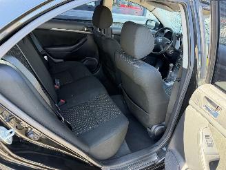 Toyota Avensis 2.0 VVTi Luna picture 22