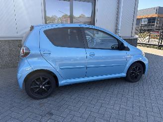Toyota Aygo 1.0 VVT-i Dynamic Blue picture 8