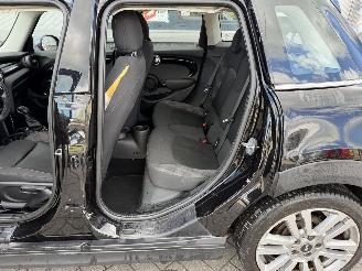 Mini Cooper 1.5 Cooper Chili Serious Business picture 21