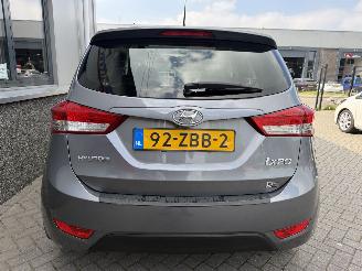 Hyundai Ix20 1.6 i-Catcher Automaat picture 8