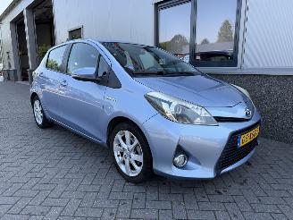 Auto incidentate Toyota Yaris 1.5 Full Hybrid Dynamic 2012/7