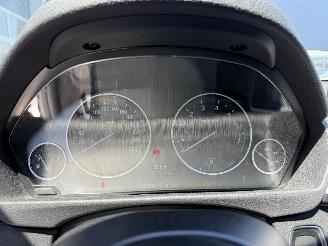 BMW 3-serie 330e M-Sport Sedan picture 19