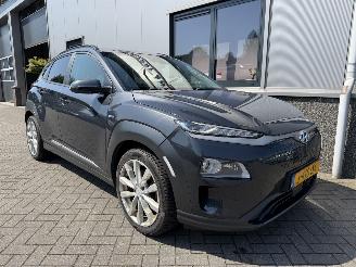 Coche accidentado Hyundai Kona EV Premium 64kWh 2020/11