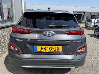 Hyundai Kona EV Premium 64kWh picture 2