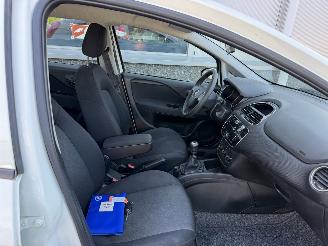 Fiat Punto Evo 1.2 Lounge picture 14