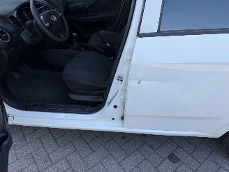 Fiat Punto Evo 1.2 Lounge picture 30