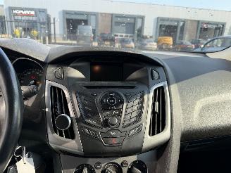 Ford Focus 1.0 EcoBoost picture 16