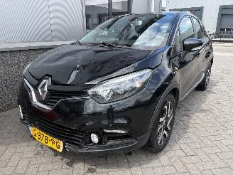 Renault Captur 0.9 TCe Expression picture 3